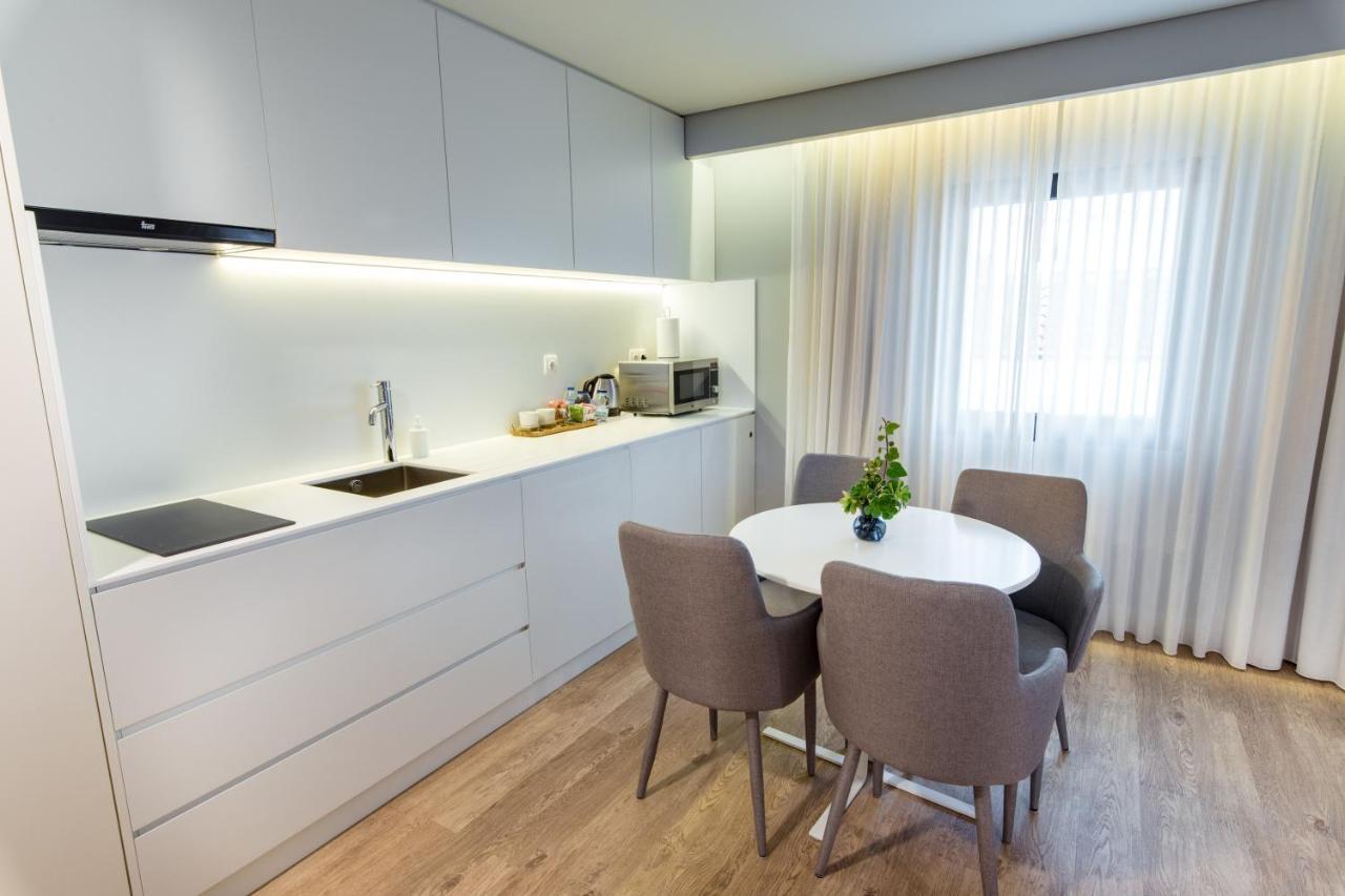 Ilha Hostel & Suites Понта Делгада Екстериор снимка