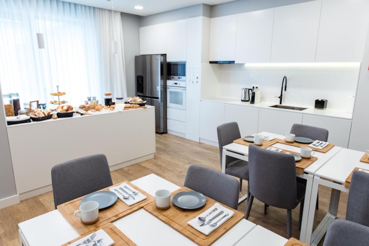 Ilha Hostel & Suites Понта Делгада Екстериор снимка