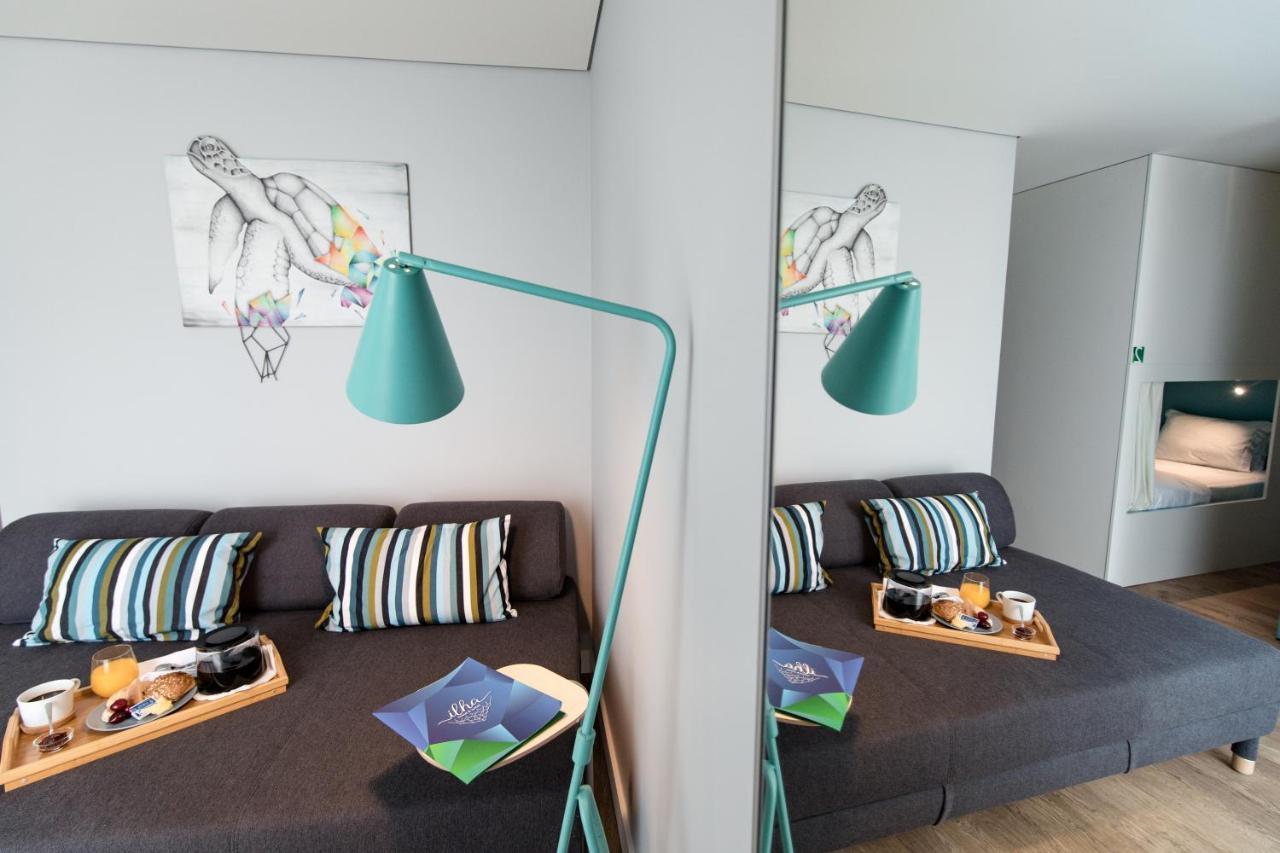 Ilha Hostel & Suites Понта Делгада Екстериор снимка