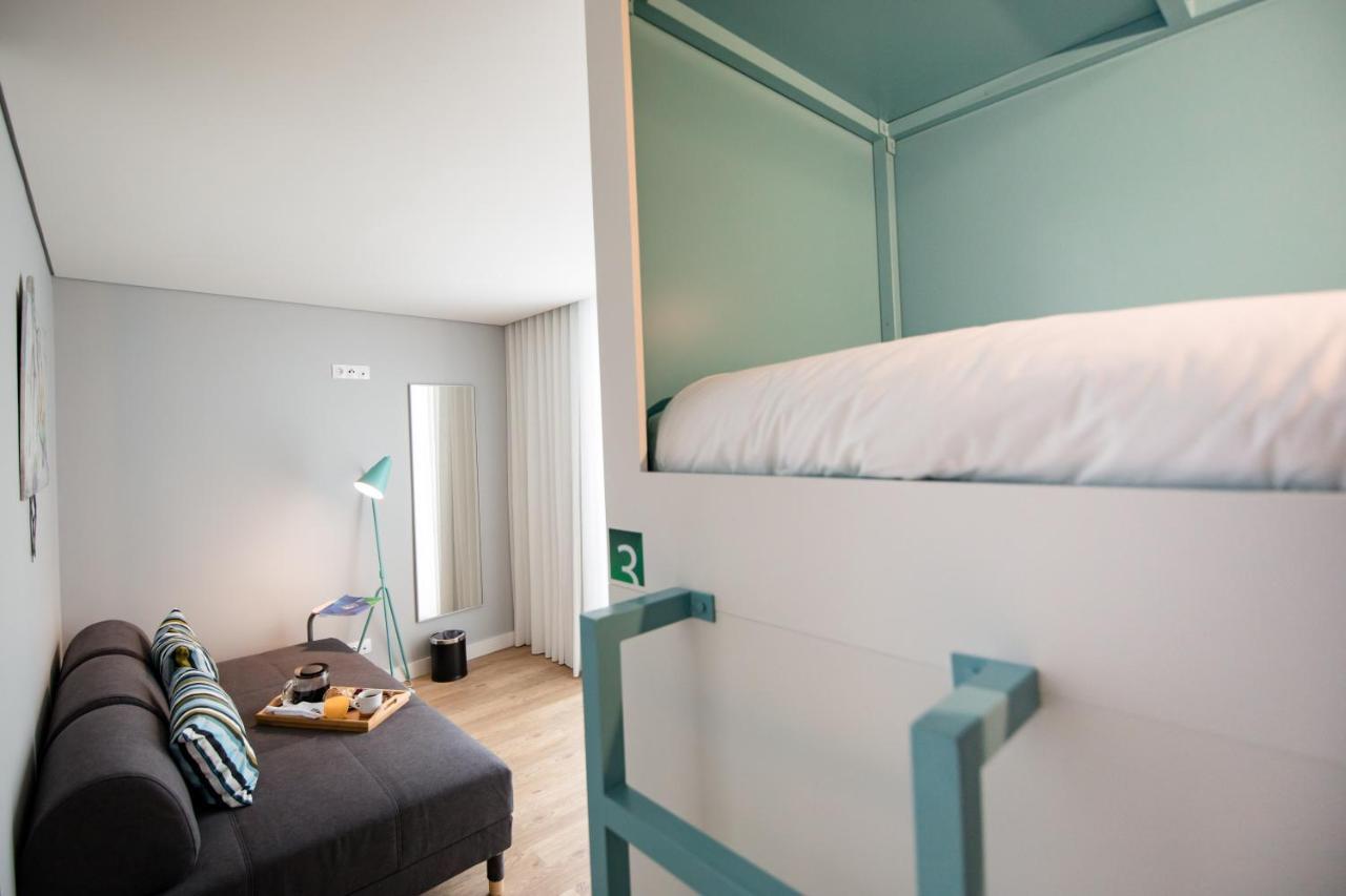 Ilha Hostel & Suites Понта Делгада Екстериор снимка