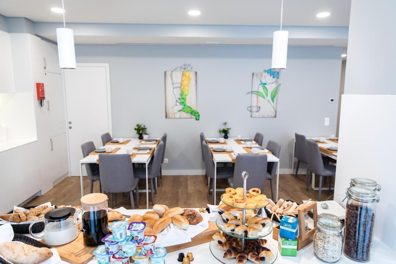 Ilha Hostel & Suites Понта Делгада Екстериор снимка
