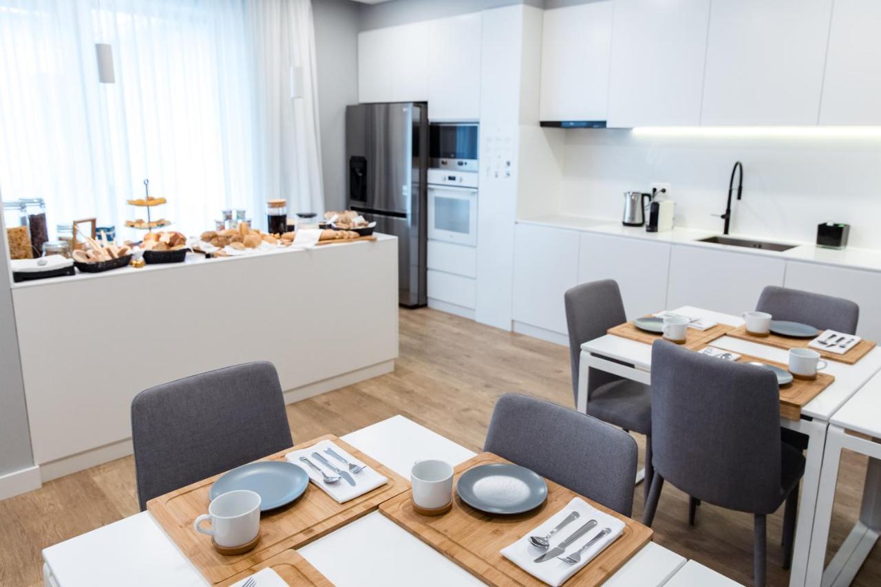 Ilha Hostel & Suites Понта Делгада Екстериор снимка