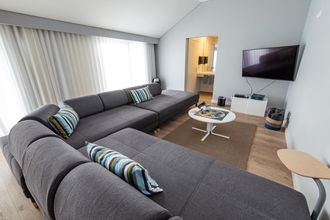 Ilha Hostel & Suites Понта Делгада Екстериор снимка