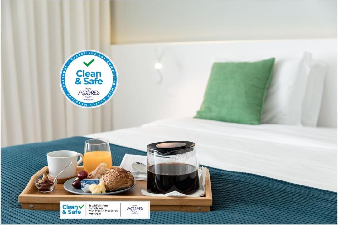 Ilha Hostel & Suites Понта Делгада Екстериор снимка